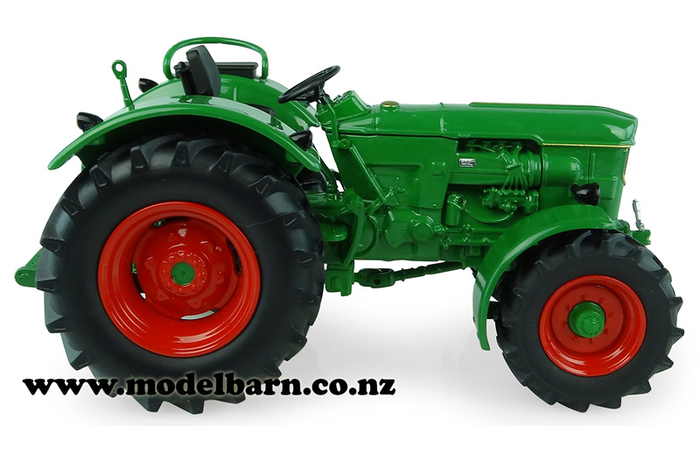 予約販売 DEUTZ D60 D6005 1/32（Deutz フロントローダ&バケット 05-4WD ミニカー