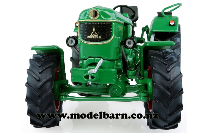 DEUTZ D60 05-4WD キャビン付 1/32 1/32 Deutz D60 05 4WD - Farm Equipment-Deutz-Fahr : Model