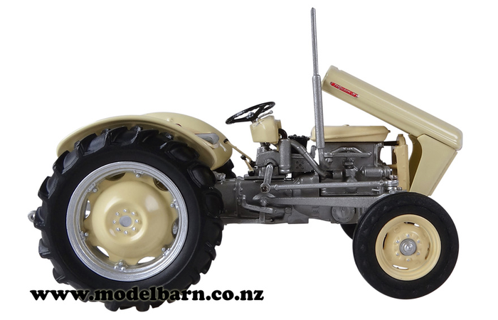 新品Ferguson TO 35 (1957) 1:16スケールモデル 値下げ】新品Ferguson TO 35 (1957) 1:16スケールモデル - メルカリ