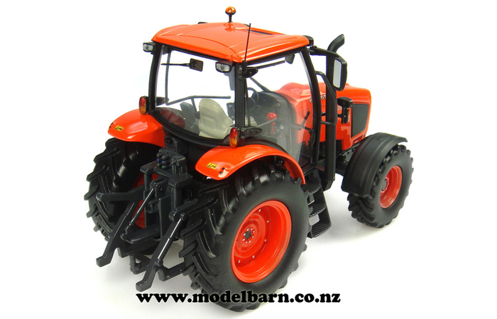 Kubota M135G トラクター 1/32 Amazon | Kubota 1/32 クボタ トラクタ GLOBE M135G 完成品