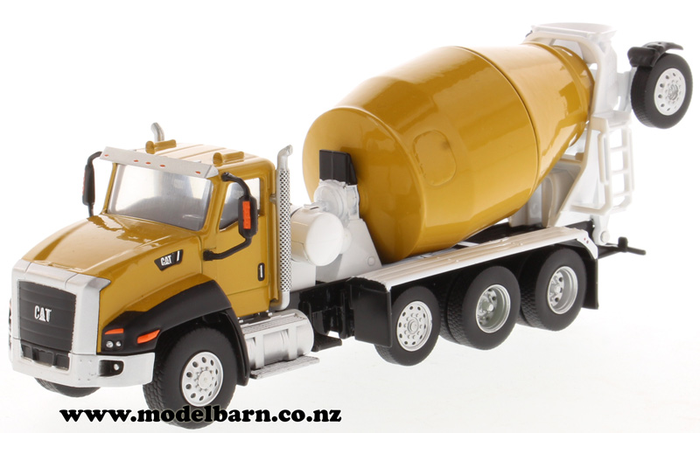 1/64 Caterpillar CT660 Concrete Mixer