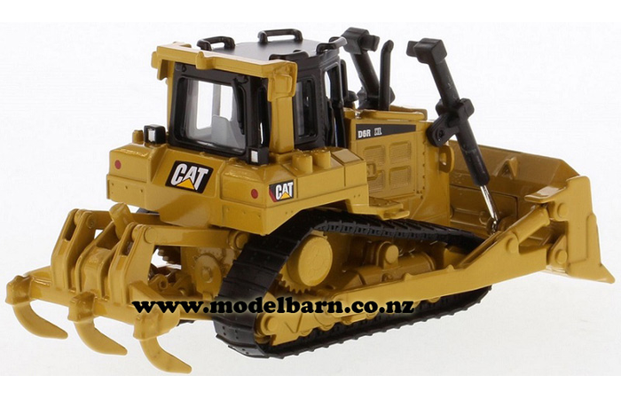 ミニカー 34R-047 DM 1/64 CAT D6R TRACK TYPE 85691 Amazon.com: Diecast Masters 1/64 Caterpillar D6R Track-Type