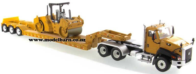 ミニカー 1/50 DM CAT CT660 CB-534D 85601C 1:50 Cat® CT660 Day Cab Tractor with XL120 Low-Profile HDG
