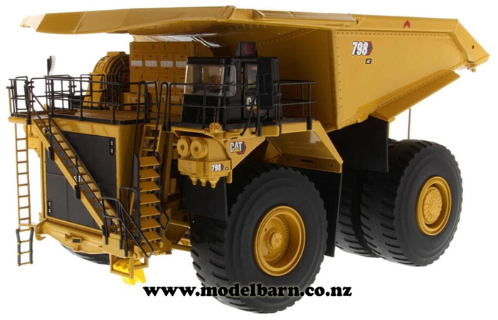 1/50 Caterpillar 798 AC Dump Truck