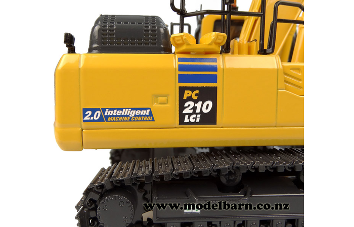 京商 ミニカー | UNIVERSAL HOBBIES 1/50 コマツ PC210LCi-11