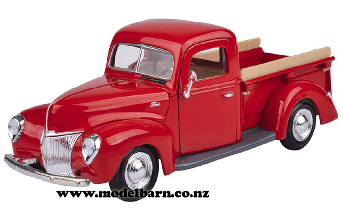 1/24 Ford Pick-Up (1940, red)