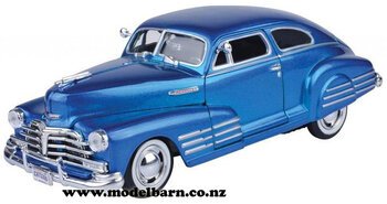 1/24 Chev Fleetline Aerosedan (1948, metallic blue) -chevrolet-and-gmc-Model Barn