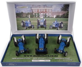 1/32 Fordson Dexta, Super Dexta & Super Major New Performance Set-ford-and-fordson-Model Barn