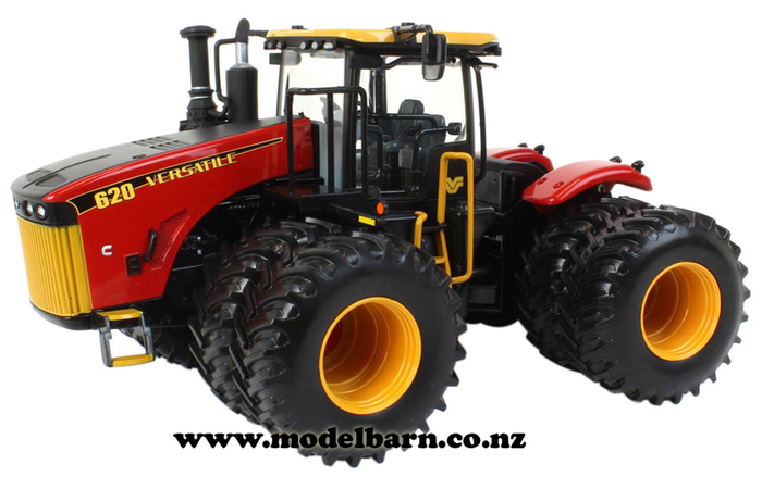 1/32 Versatile 620 with Duals All-round