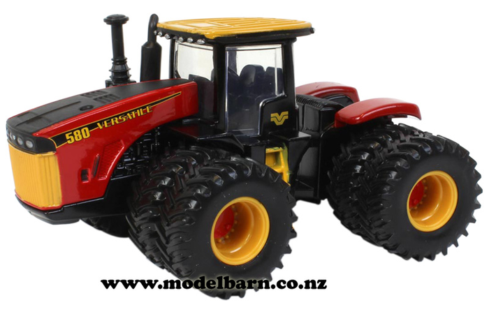 1/64 Versatile 580 with Duals All-round