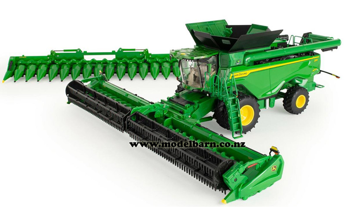 1/32 John Deere X9 1100 Combine Harvester with Grain & Corn Heads