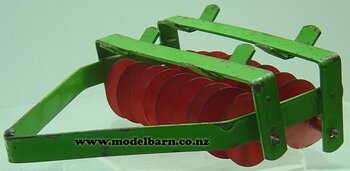 Disc Harrow Mettoy (green & red, tinplate, 140mm, unboxed)-other-collectable-toys-Model Barn