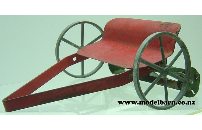 Tractor Mower Mettoy (red & green , tinplate, 165mm, unboxed)