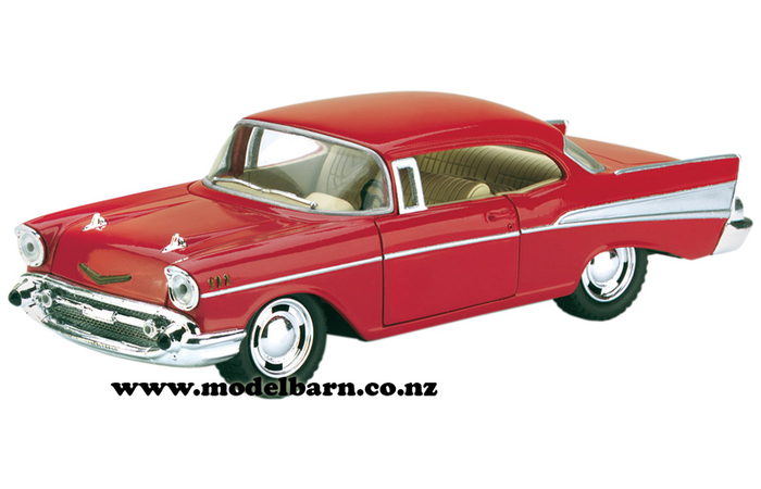 1/40 Chev Bel Air Coupe (1957, red)