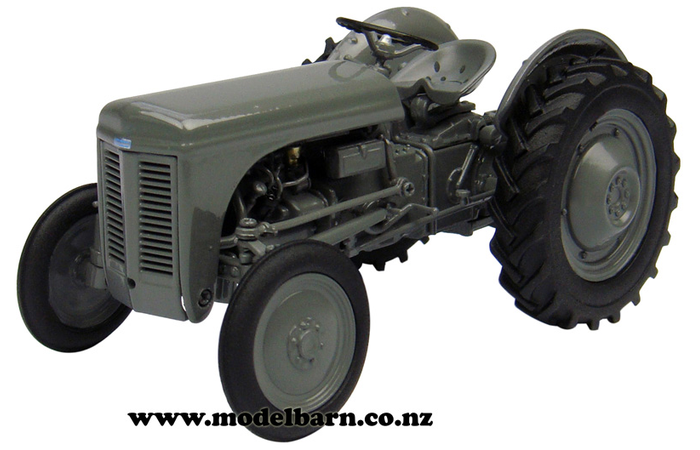 1/32 Ferguson TEA-20 (1947)