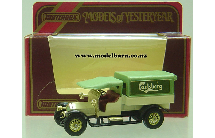 1/47 Crossley Pick-Up (1918, white & green) "Carlsberg"