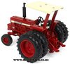 1/32 Farmall 856 with ROPS & Rear Duals