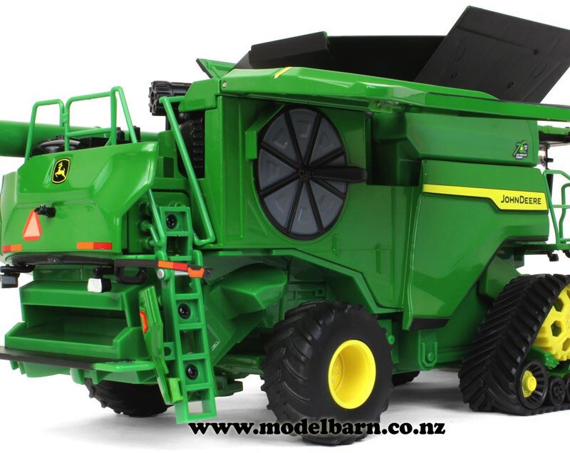 1/32 John Deere X9 1100 Combine Harvester on Tracks with Grain